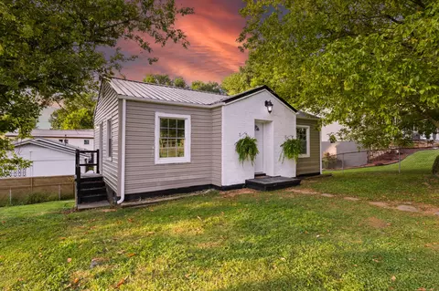 2846 Ashley Street Kingsport Tn 37664, Kingsport, TN 37664