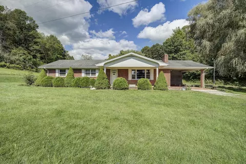 500 Slabtown Road Mountain City Tn 37683, Mountain City, TN 37683