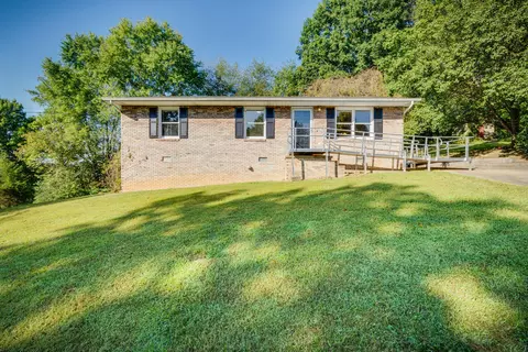 1004 Pine Grove Avenue Kingsport Tn 37660, Kingsport, TN 37660