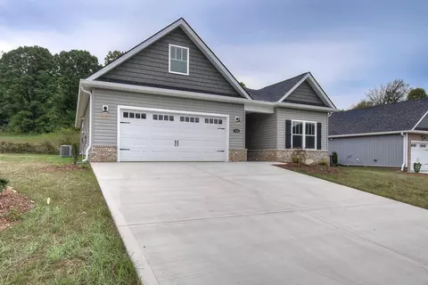 110 Ervin Loop Erwin Tn 37650, Erwin, TN 37650 photo 5
