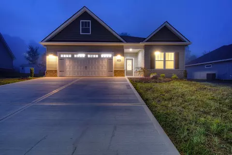 110 Ervin Loop Erwin Tn 37650, Erwin, TN 37650 photo 2