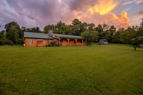 445 Sunny Lane Private Drive Piney Flats Tn 37686, Piney Flats, TN 37686