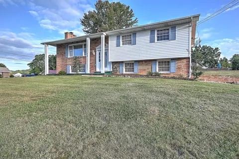 400 Valley View Circle Kingsport Tn 37664, Kingsport, TN 37664