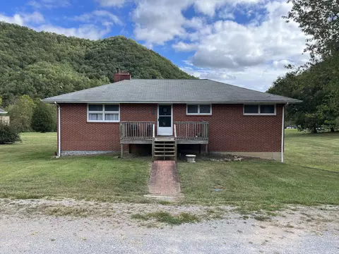 220 Carmack Drive Hiltons Va 24258, Hiltons, VA 24258