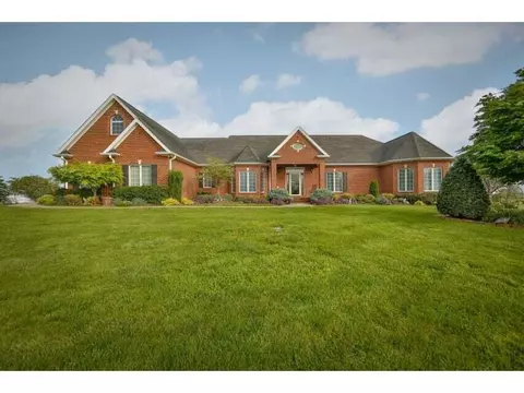 2340 Enterprise Road Piney Flats Tn 37686, Piney Flats, TN 37686