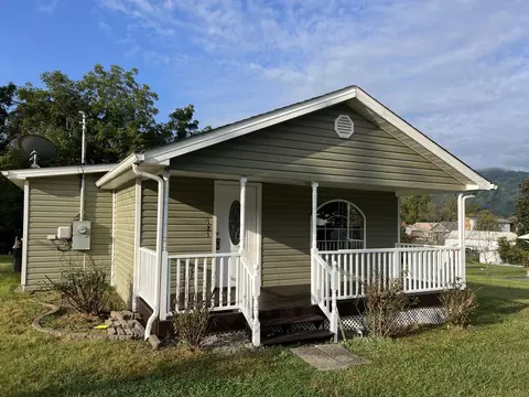 121 Jefferson Street Erwin Tn 37650, Erwin, TN 37650 photo 4