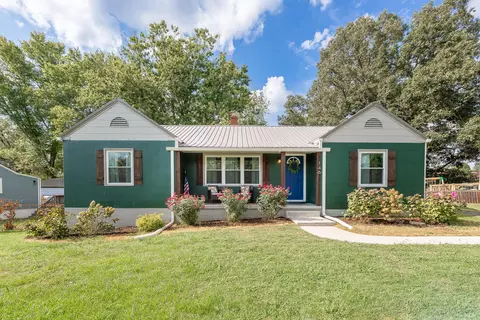 146 Birch Street Mount Carmel Tn 37645, Mount Carmel, TN 37645