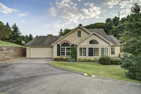 1701 Skyland Falls Court 1701 Kingsport Tn 37664, Kingsport, TN 37664
