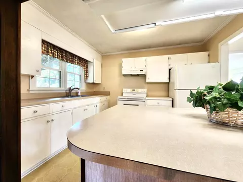 140 Polk Street Erwin Tn 37650, Erwin, TN 37650 photo 8