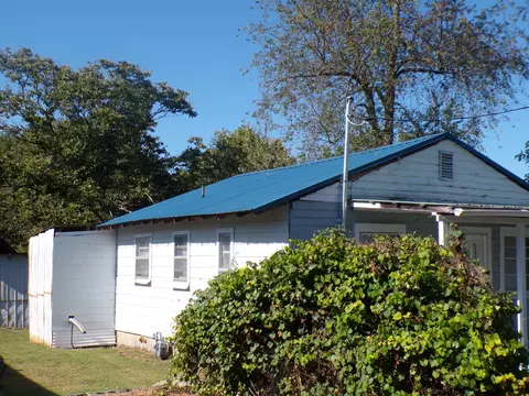 2425 Charles Street Johnson City Tn 37601, Johnson City, TN 37601 photo 3