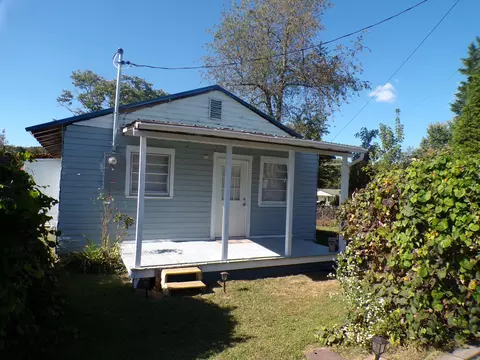 2425 Charles Street Johnson City Tn 37601, Johnson City, TN 37601