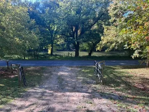 22363 N Fork River Road Abingdon Va 24210, Abingdon, VA 24210
