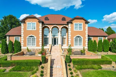 124 Cross Community Road Bristol Tn 37620, Bristol, TN 37620