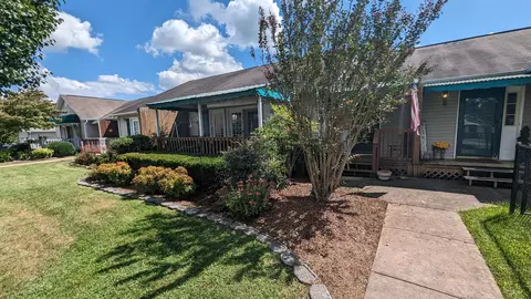 212 Hunter Hills Circle 3 Bristol Tn 37620, Bristol, TN 37620