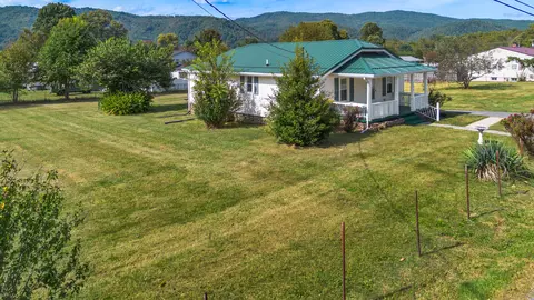 121 Witcher Street Erwin Tn 37650, Erwin, TN 37650 photo 10