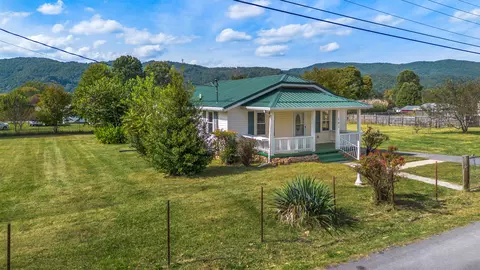 121 Witcher Street Erwin Tn 37650, Erwin, TN 37650 photo 34