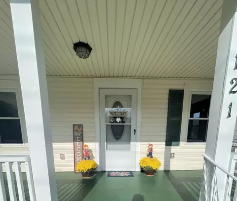 121 Witcher Street Erwin Tn 37650, Erwin, TN 37650 photo 4