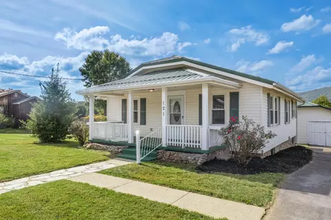 121 Witcher Street Erwin Tn 37650, Erwin, TN 37650 photo 2
