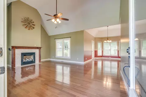 152 Link Road Fall Branch Tn 37656, Fall Branch, TN 37656 photo 6