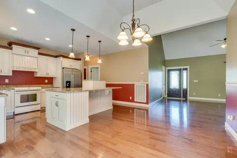 152 Link Road Fall Branch Tn 37656, Fall Branch, TN 37656 photo 10