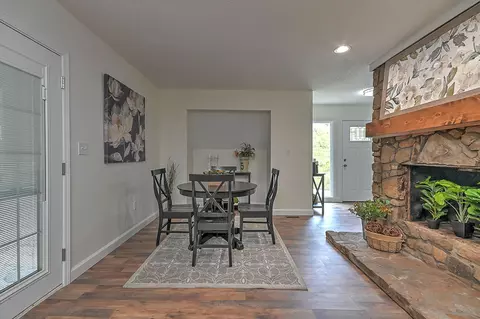 397 Browns Branch Road Hampton Tn 37658, Hampton, TN 37658 photo 31