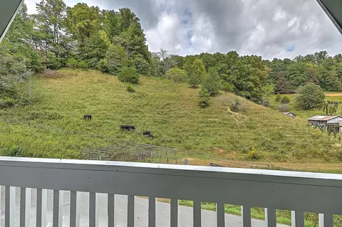 397 Browns Branch Road Hampton Tn 37658, Hampton, TN 37658 photo 47