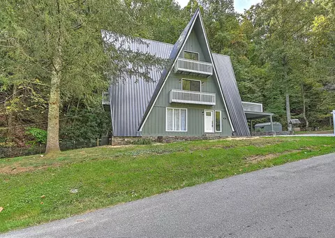 397 Browns Branch Road Hampton Tn 37658, Hampton, TN 37658 photo 2