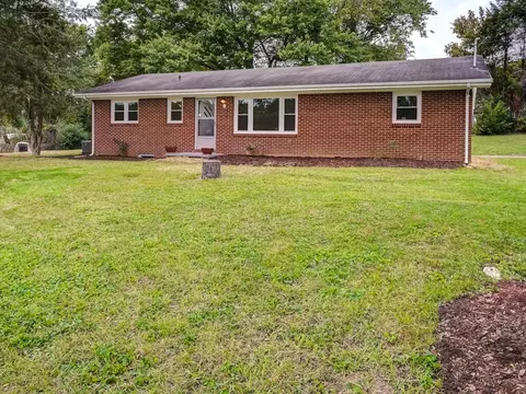 1 Pendelton Circle Johnson City Tn 37601, Johnson City, TN 37601
