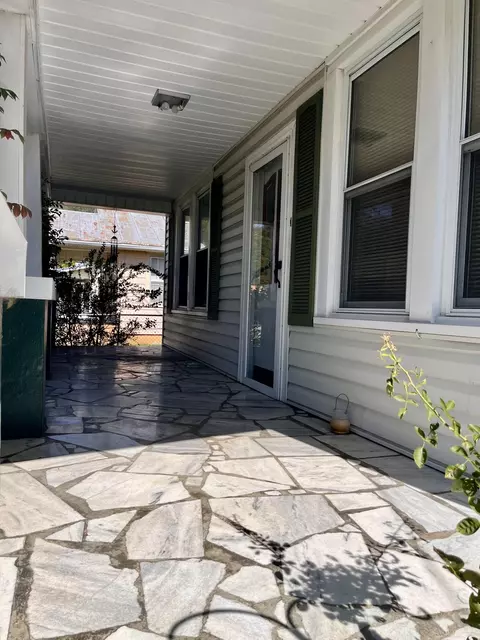 417 Second Avenue Hampton Tn 37658, Hampton, TN 37658 photo 3