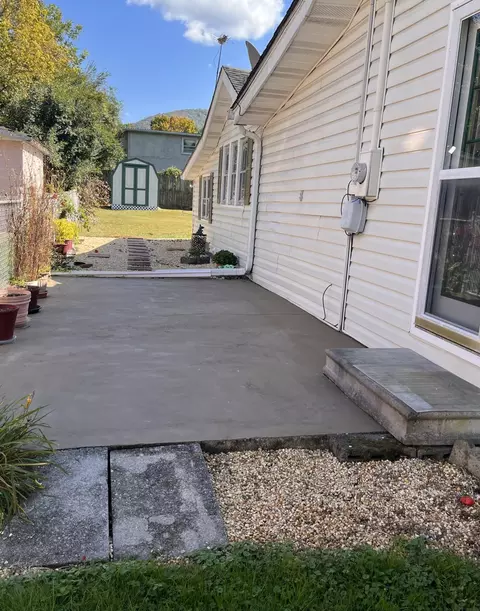 417 Second Avenue Hampton Tn 37658, Hampton, TN 37658 photo 10
