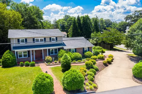 2405 Camelot Circle Johnson City Tn 37604, Johnson City, TN 37604
