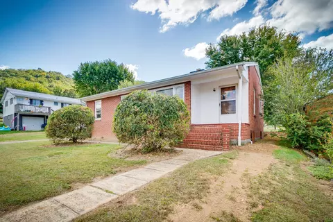 107 Polk Street Erwin Tn 37650, Erwin, TN 37650 photo 3