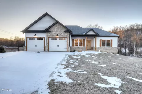 100 Grants Way Elizabethton Tn 37643, Elizabethton, TN 37643