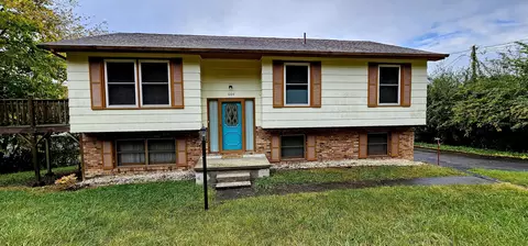 1004 E Canonchet Avenue Big Stone Gap Va 24219, Big Stone Gap, VA 24219
