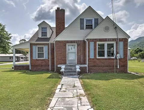 203 Second Avenue Hampton Tn 37658, Hampton, TN 37658