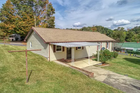 413 Gallop Avenue Mount Carmel Tn 37645, Mount Carmel, TN 37645 | 62 ...