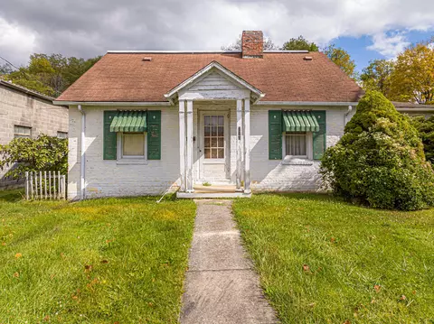 211 S Commerce Street Marion Va 24354, Marion, VA 24354