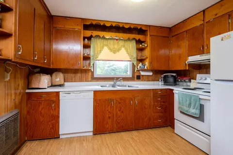 411 Juniper Street Greeneville Tn 37745, Greeneville, TN 37745 photo 9