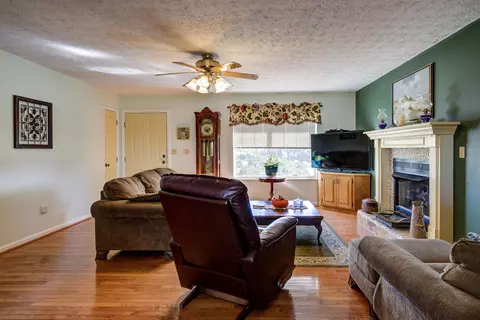 2395 Oakwood Road Midway Tn 37809, Midway, TN 37809 photo 26
