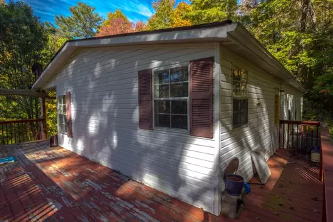 120 Peters Lane Hampton Tn 37658, Hampton, TN 37658 photo 4