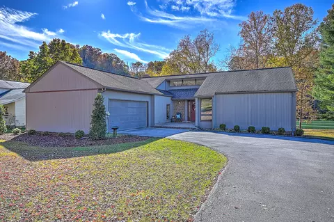 230 Sugarwood Drive Kingsport Tn 37663, Kingsport, TN 37663