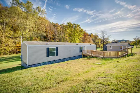 140 Country Lane Surgoinsville Tn 37873, Surgoinsville, TN 37873