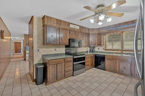 32429 Lee Highway Glade Spring Va 24340, Glade Spring, VA 24340 photo 5