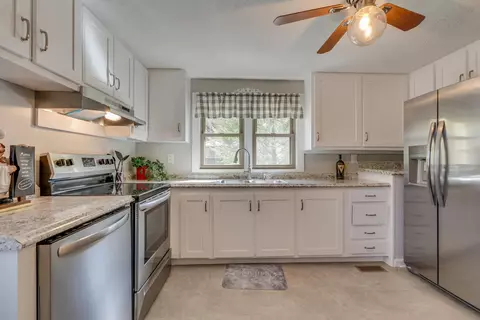 255 Dogwood Drive Fall Branch Tn 37656, Fall Branch, TN 37656 photo 21