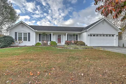 3 Osprey Point Point Johnson City Tn 37604, Johnson City, TN 37604