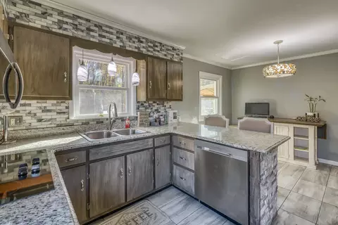 1436 E Cedar Street Bristol Tn 37620, Bristol, TN 37620 photo 4