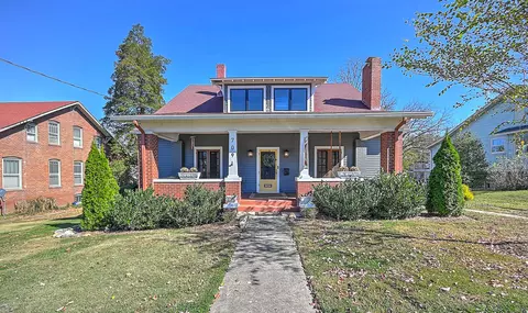 709 Georgia Avenue Bristol Tn 37620, Bristol, TN 37620