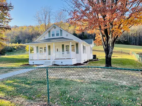 166 Clay Little Road Elizabethton Tn 37643, Elizabethton, TN 37643