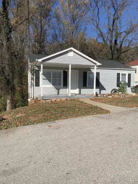 3912 Bond Drive Kingsport Tn 37664, Kingsport, TN 37664