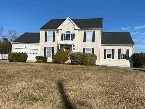 1423 Woodmont Drive Johnson City Tn 37601, Johnson City, TN 37601